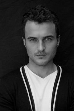 Jonathan Demurger interpreta Jean-Baptiste