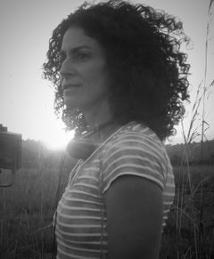 Alison Reid interpreta Iroquois Torture Woman