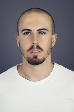 Isaac Bernauer interpreta Lin Kuei Assassin (uncredited)