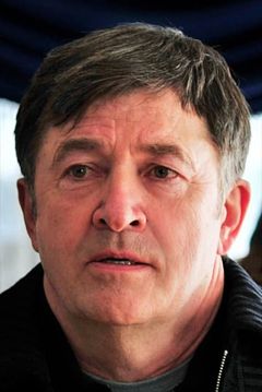 Olek Krupa interpreta Tad