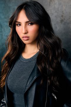 Jordan Ashley Delgado interpreta Lucy