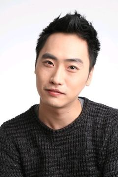 Jeong Seung-uk interpreta Situation Room