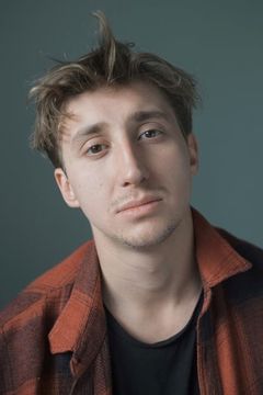 Aleksey Fokin interpreta Lyosha