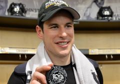 Sidney Crosby interpreta Himself (uncredited)