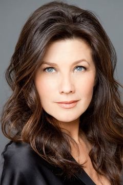 Daphne Zuniga interpreta Andrea Shmeckle