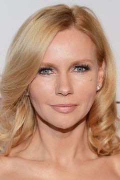 Veronica Ferres interpreta Raisa