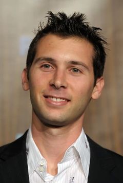 Justin Berfield interpreta Danny Hughes