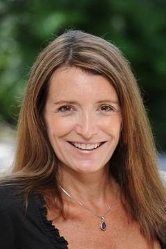 Lisa Lucas interpreta Eva Reilly