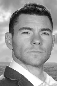 Andy Pilgrim interpreta Stunt Youth