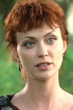 Tamara Gorski interpreta Amanda