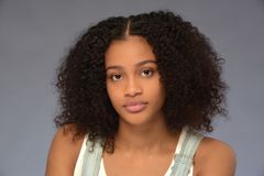 Cameron Mills interpreta 10-year-old Zoe