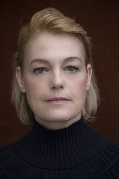 Elke Winkens interpreta Niki Herzog