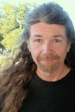 Beau Weaver interpreta Toy Commerical Announcer