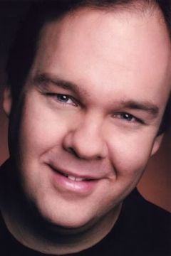 Rob Mathes interpreta Sean