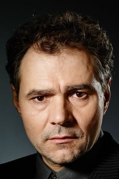 Rainer Doppler interpreta Wilder Mann Host