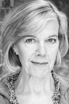 Carolyn Pickles interpreta Maggie Radcliffe