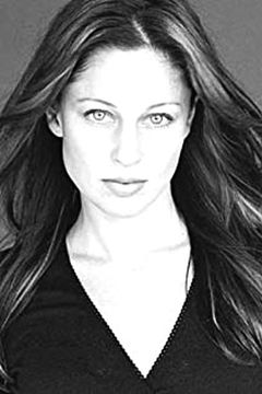 Jennifer Austin interpreta Teenage Girl (uncredited)