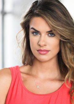 Skye McDonald interpreta Abigail