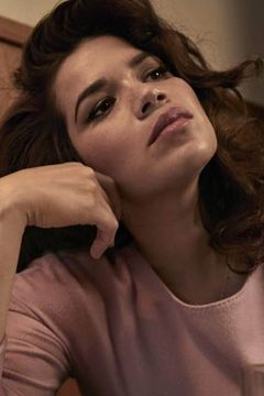 America Ferrera interpreta Astrid (voice)