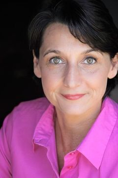 Alison Martin interpreta Gabby's Friend
