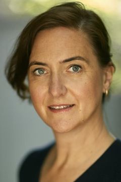 Sanchia McCormack interpreta Fisherwoman