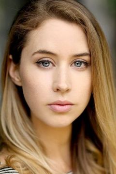 Liz Kingsman interpreta Annie Shapiro