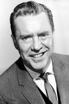 Edmond O'Brien interpreta Commissioner Harry J. Anslinger