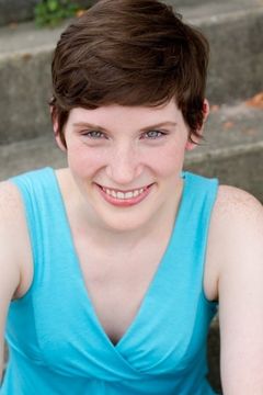 Katie Sawhill interpreta Orderly