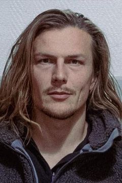 Robbert Bleij interpreta Simon Valk jr. (35 years)