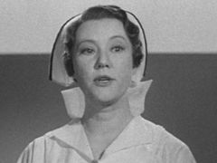 Dora Clement interpreta Minor Role (uncredited)