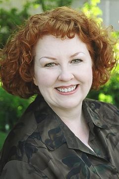 Lorna Scott interpreta Nurse Barbara