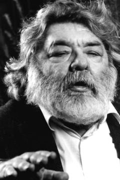 Donato Castellaneta interpreta Marx