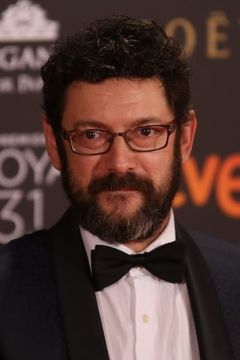 Manolo Solo interpreta Matías