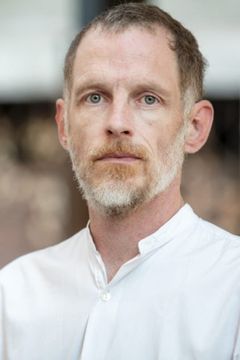 David White interpreta Christian Del Ben