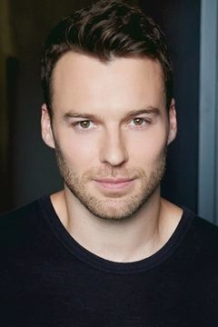 Peter Mooney interpreta Nick Collins
