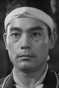 Susumu Fujita interpreta Rear Adm. Tamon Yamaguchi
