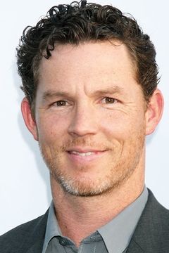 Shawn Hatosy interpreta Eddie Hicks