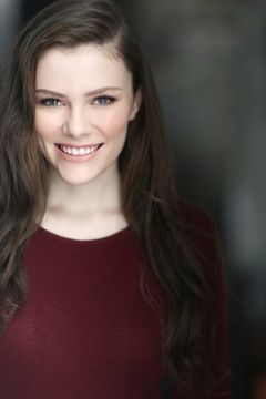 Ellen MacNevin interpreta Samantha