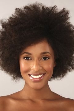 Jeirmarie Osorio interpreta Rosa