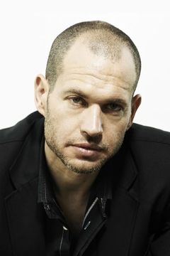 Nadav Lapid interpreta Kurt