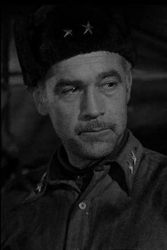 Herbert Lytton interpreta Sound Man (uncredited)