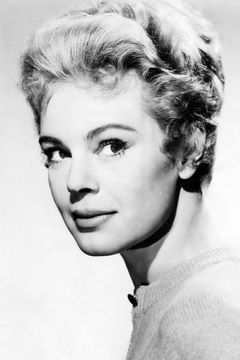 Betsy Palmer interpreta Mrs. Voorhees