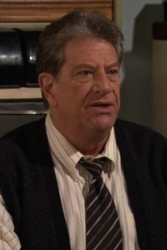 Michael Kagan interpreta Hank