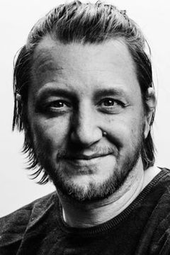 Kalled Mustonen interpreta Huligan #2