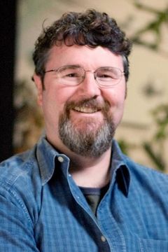 Joe Ranft interpreta Additional Voices (voice)