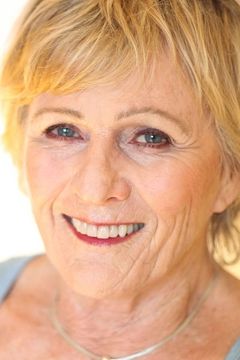 Janet Rice interpreta Annie Grantham