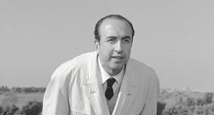 Vittorio La Paglia interpreta Il signor Pellissier