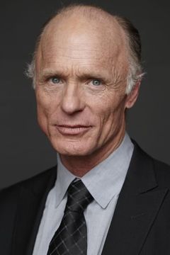 Ed Harris interpreta Tom Wheeler
