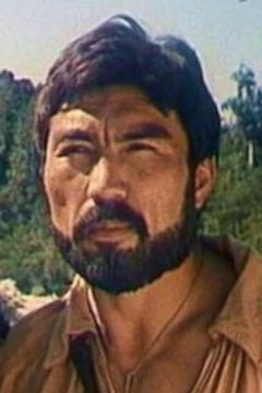 Sattar Dikambayev interpreta Mongolian Horseman