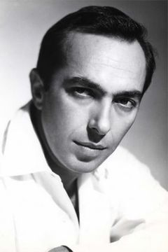 Vittorio Ripamonti interpreta Don Alvino